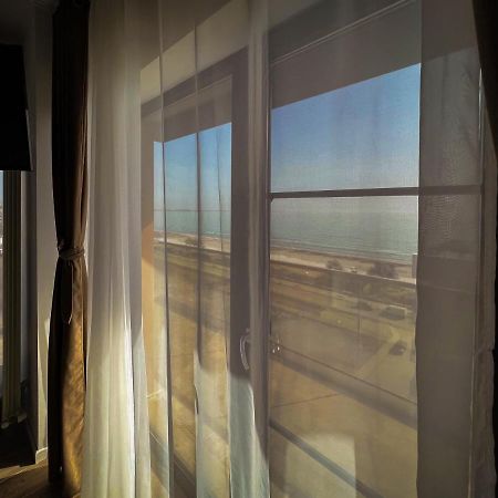 Black Sea Booking - Dubai Năvodari Εξωτερικό φωτογραφία