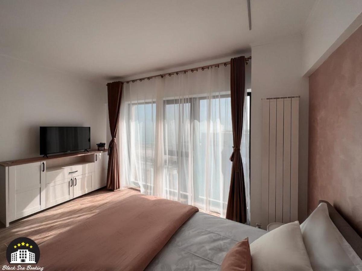 Black Sea Booking - Dubai Năvodari Εξωτερικό φωτογραφία